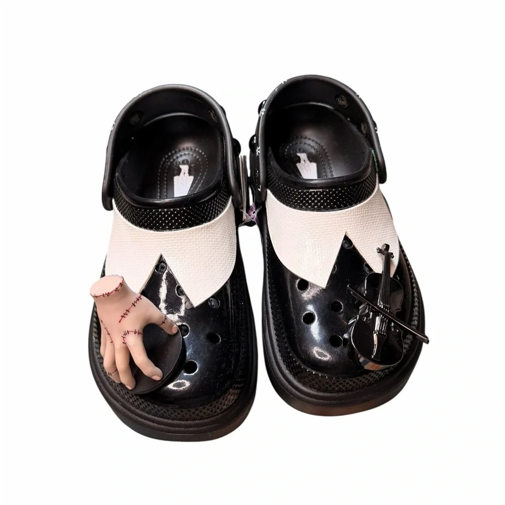 CROCS Womens Wednesday Addams Clogs NWT Authenticated - Picture 2 of 6